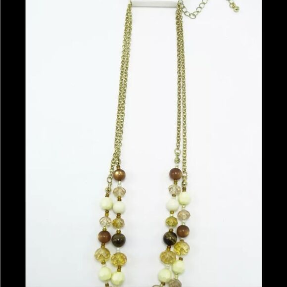 Beautiful New Multi Strand Gold Necklace with Semi Precious Stones NWT 17.5" - Picture 2 of 3